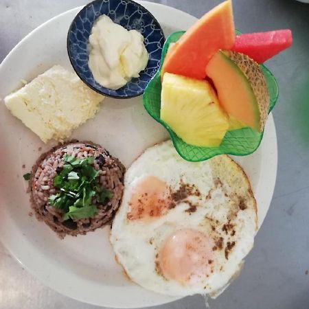 Hotel Pasatiempo Tamarindo Ngoại thất bức ảnh