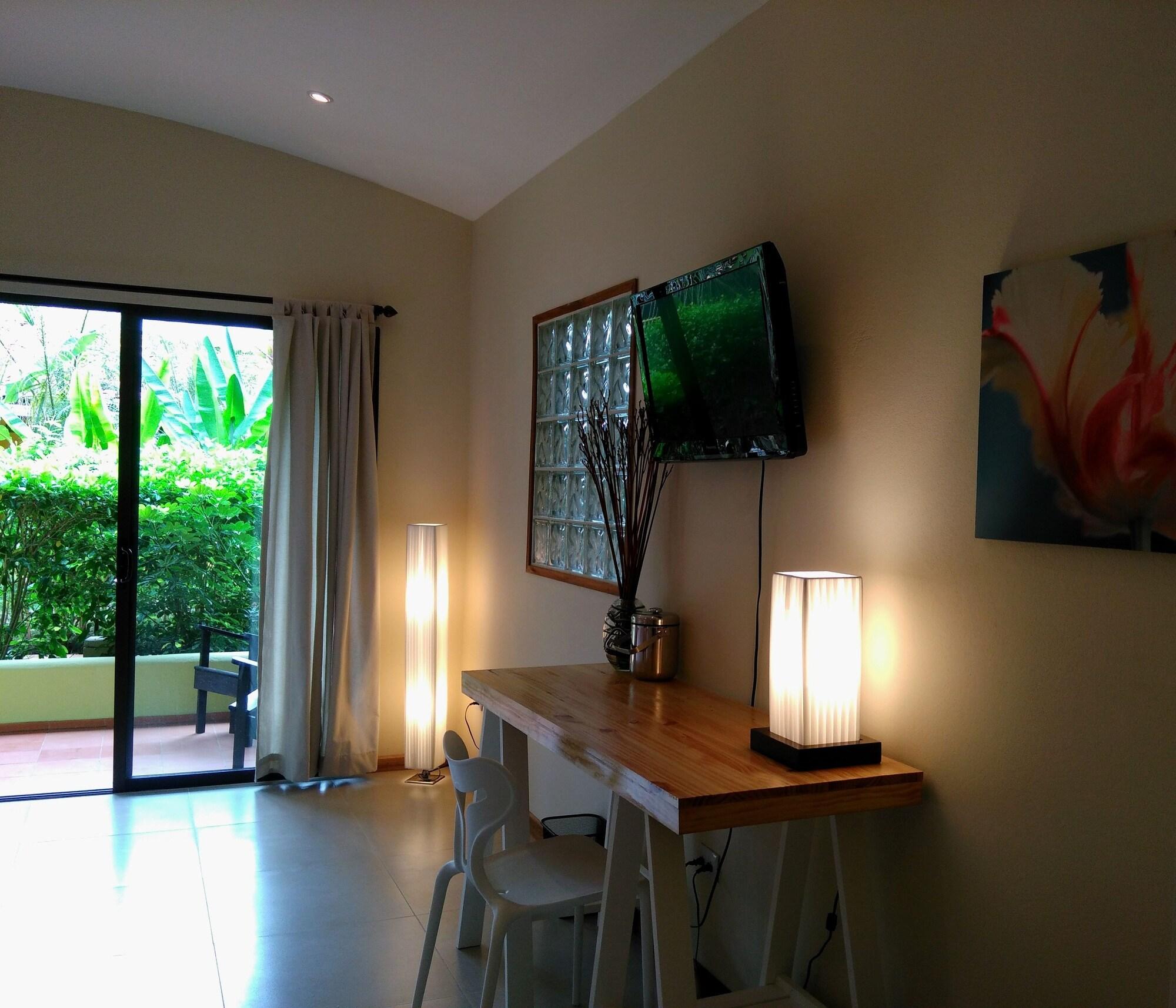 Hotel Pasatiempo Tamarindo Ngoại thất bức ảnh