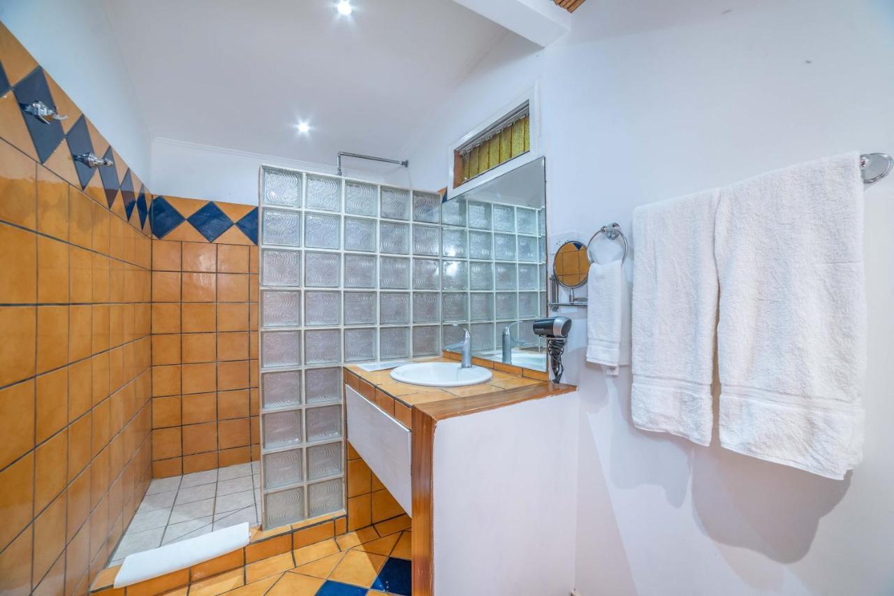 Hotel Pasatiempo Tamarindo Ngoại thất bức ảnh